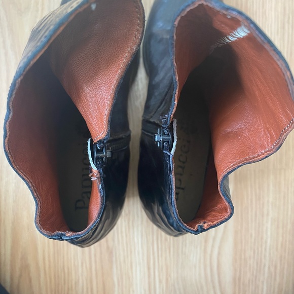 Beautiful leather booties! - Picture 2 of 8